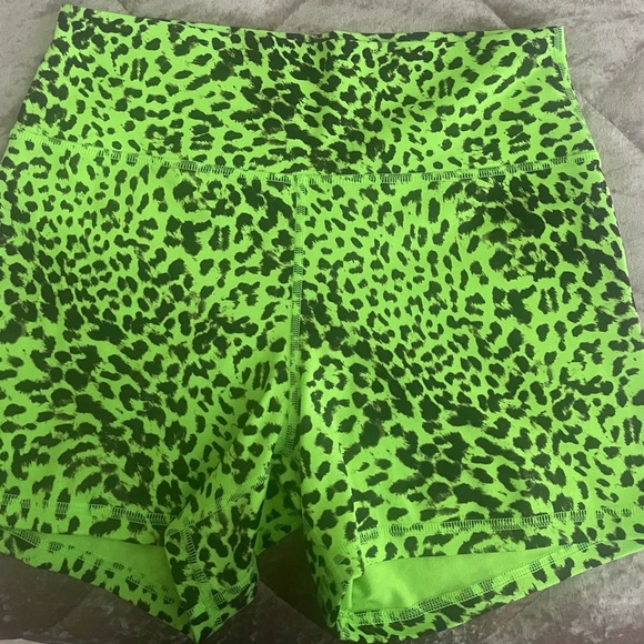 Fleo high contour shorts size Large ( Selling each pair for $20) - Picture 11 of 12